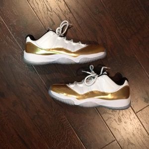 Jordan 11 lows Closing ceremony.